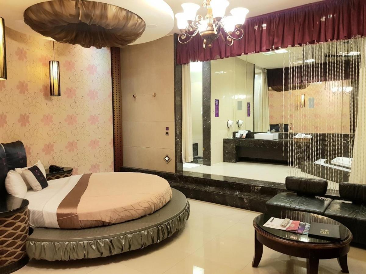 Discovery Motel - Nangang Тайпей Екстериор снимка